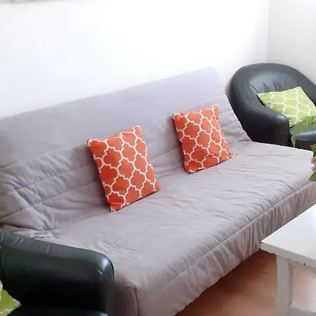 With 2 Bedrooms In With Wonderful City View Furnished Balcony And Wifi 500 M From The Beach Apartment *